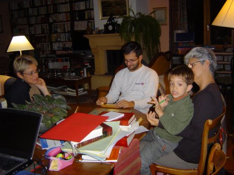 une partie acharne de scrabble 